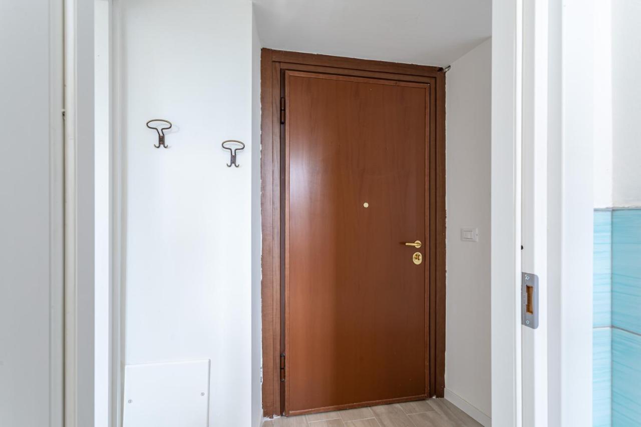 Apartamento House Maga - By Host4U Brescia Exterior foto